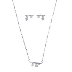 Дискретан комплет са бисерима