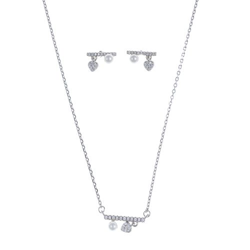 Дискретан комплет са бисерима