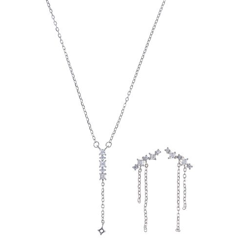 Elegantan komplet sa cirkonima