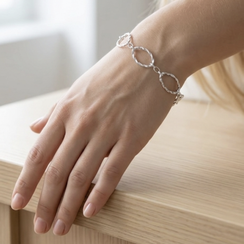 Narukvica od srebra – Twisted Oval Bracelet