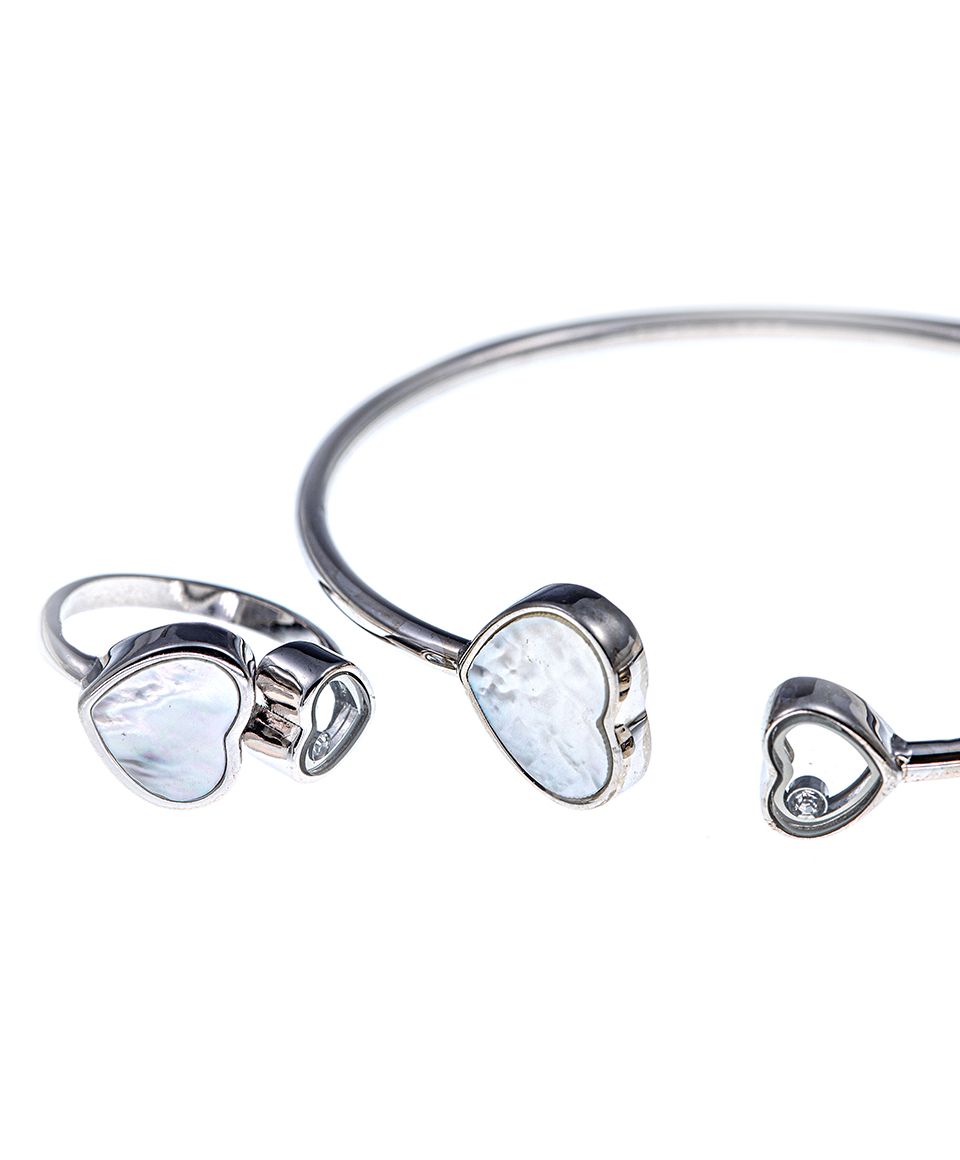 Komplet sa srcima u beloj boji