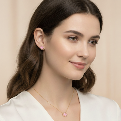 Komplet u boji zlata sa roze detelinama